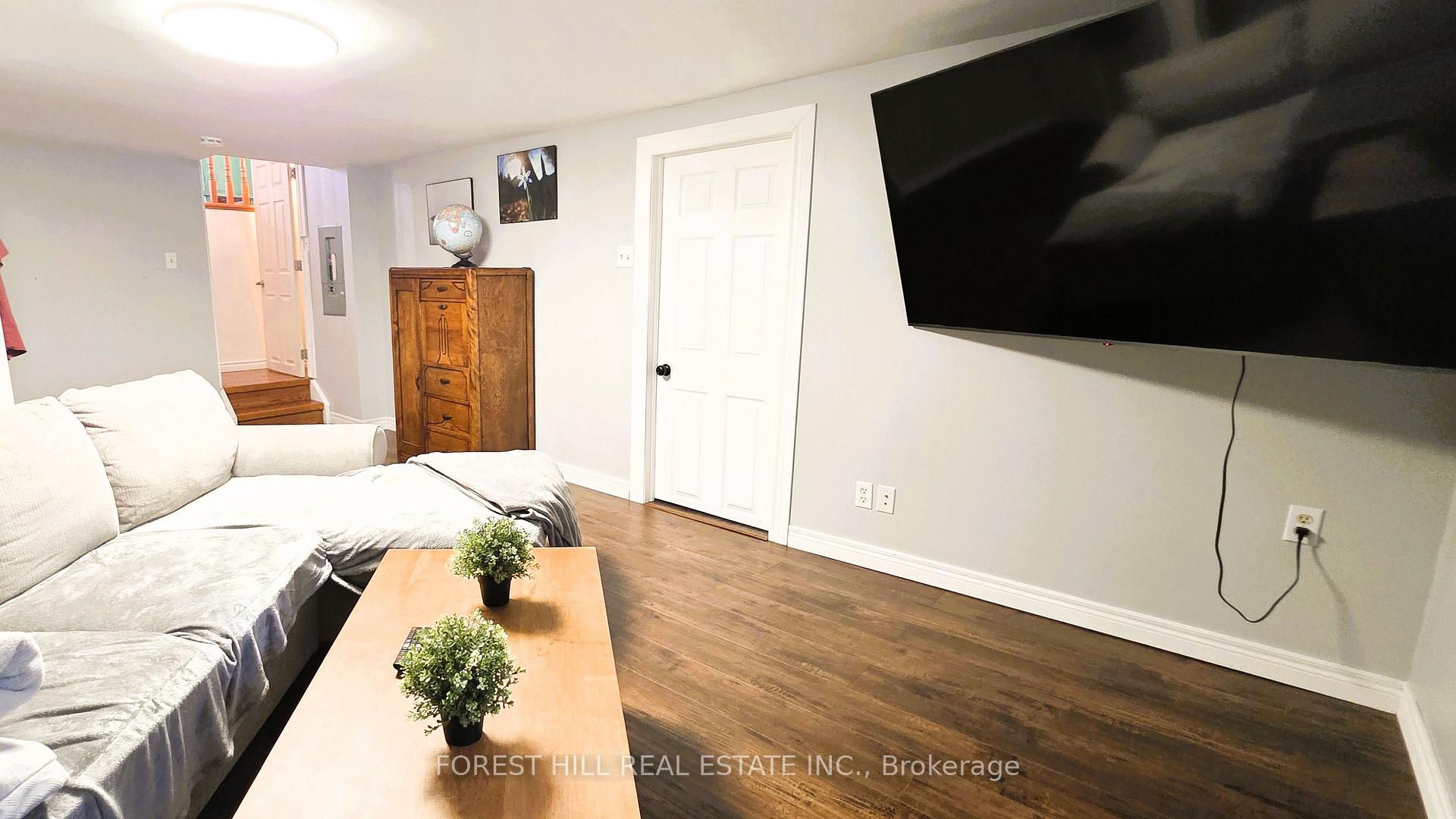 Photo 30 of 4 Karen Crescent, Orillia — HOMEH