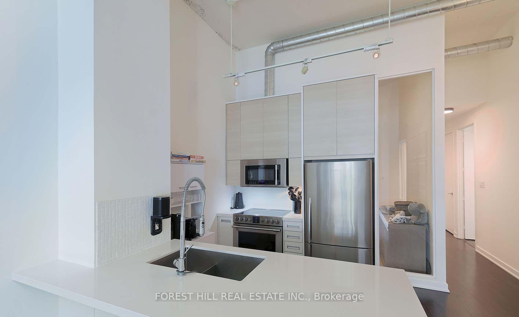 Photo 5 of Unit 408, 380 Macpherson Avenue, Toronto, Casa Loma — HOMEH
