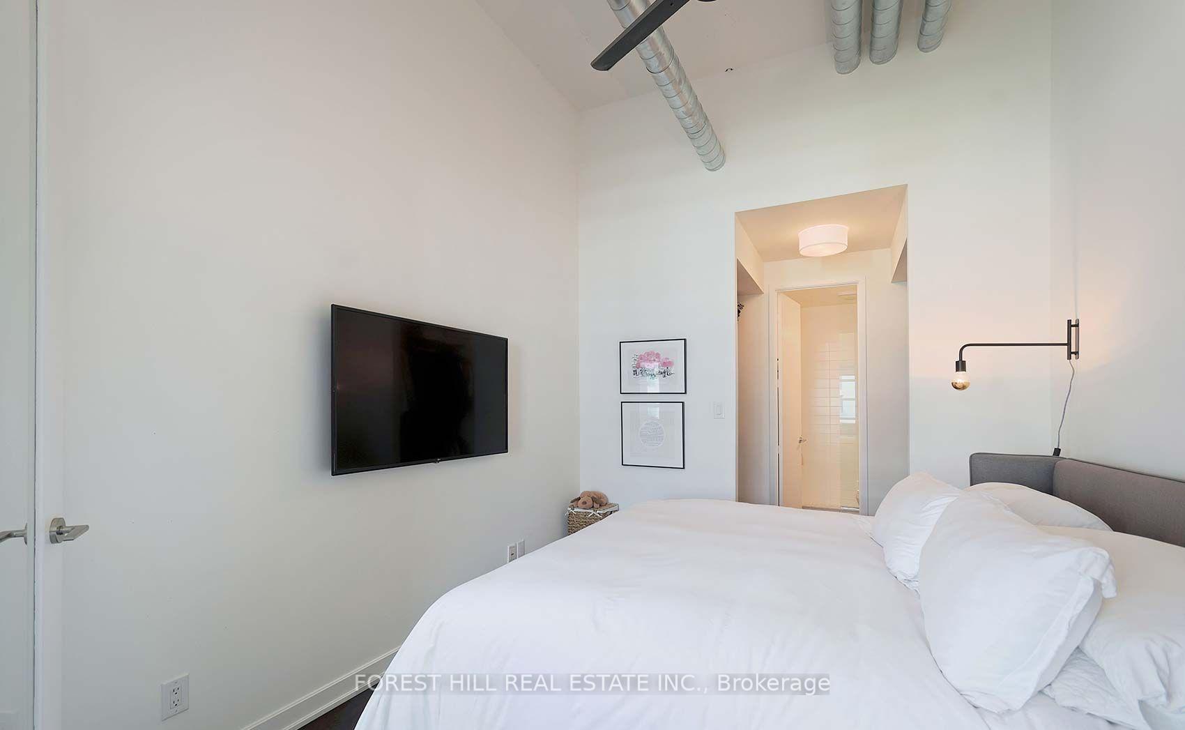 Photo 13 of Unit 408, 380 Macpherson Avenue, Toronto, Casa Loma — HOMEH