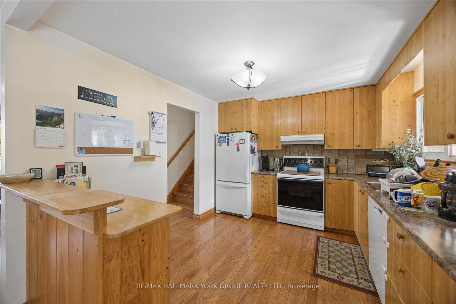 Photo 6 of 54 North Street, Georgina, Sutton & Jackson's Point — HOMEH