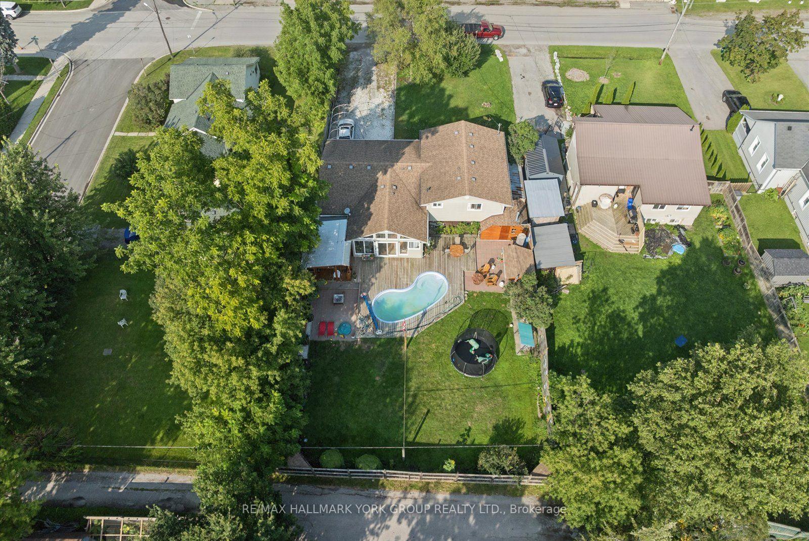 Photo 37 of 54 North Street, Georgina, Sutton & Jackson's Point — HOMEH
