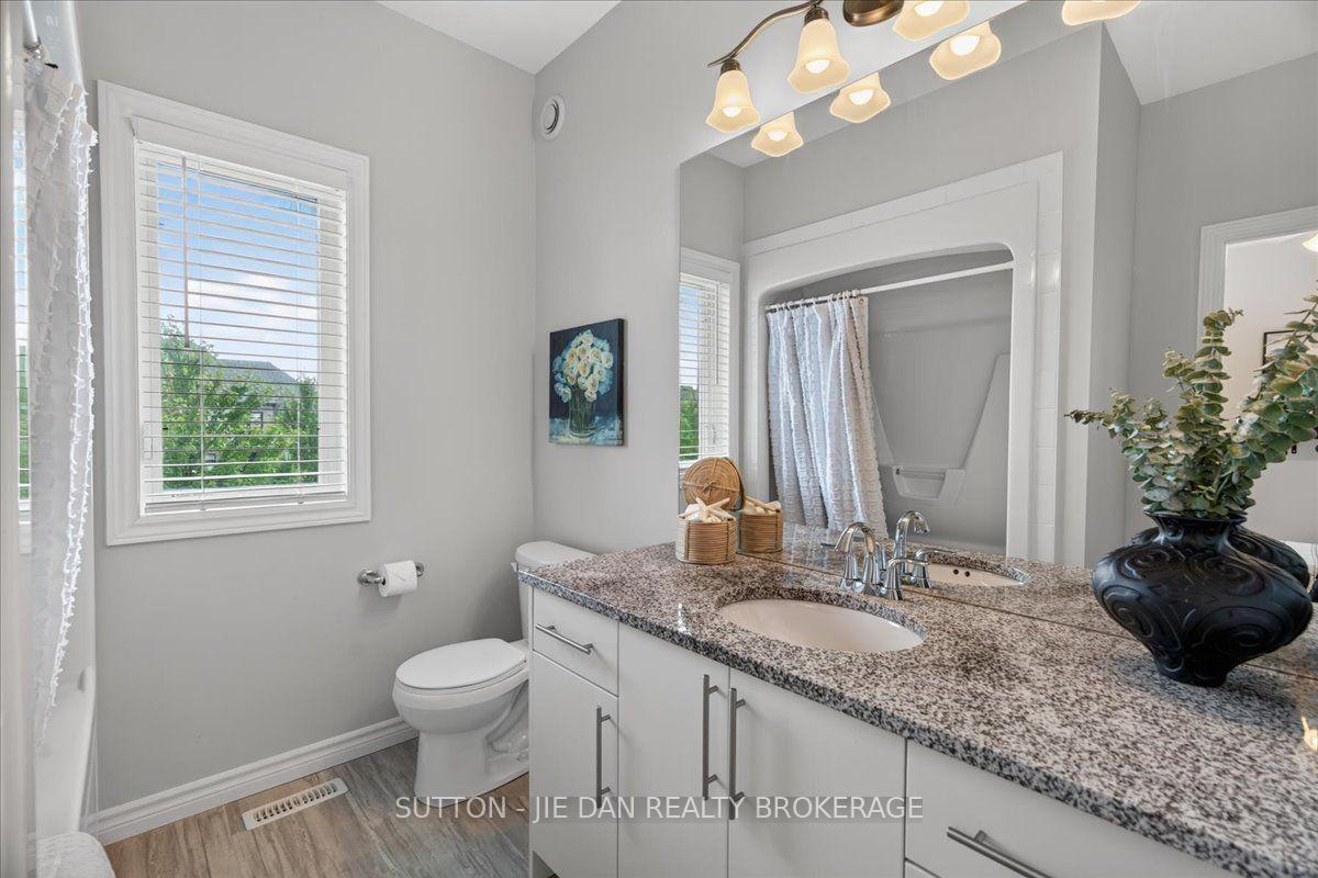Photo 30 of 2361 Torrey Pines Way, London, North R — HOMEH