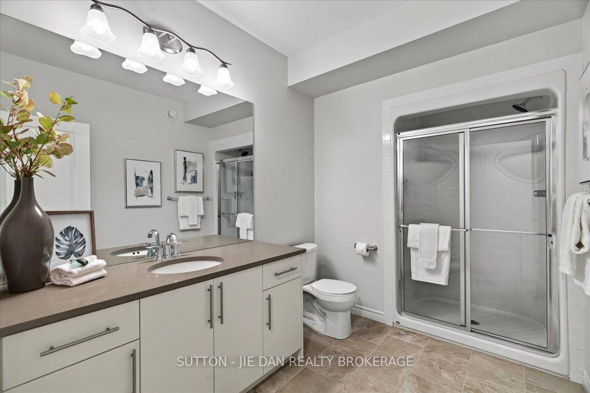 Photo 31 of 2361 Torrey Pines Way, London, North R — HOMEH