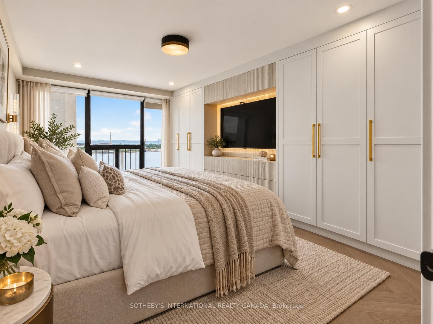 Photo 22 of Unit 3503, 65 Harbour Square, Toronto, Waterfront Communities — HOMEH