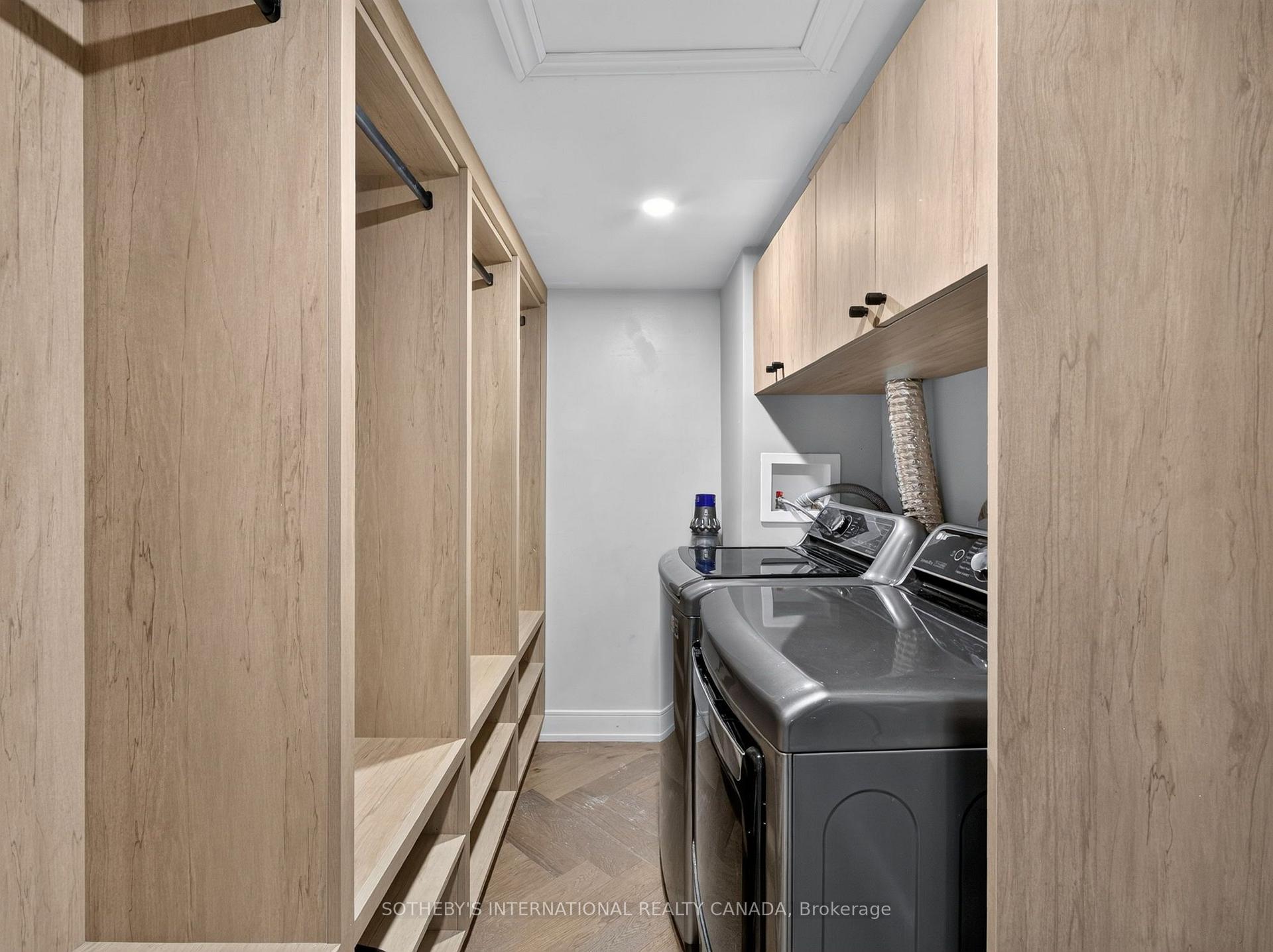 Photo 29 of Unit 3503, 65 Harbour Square, Toronto, Waterfront Communities — HOMEH