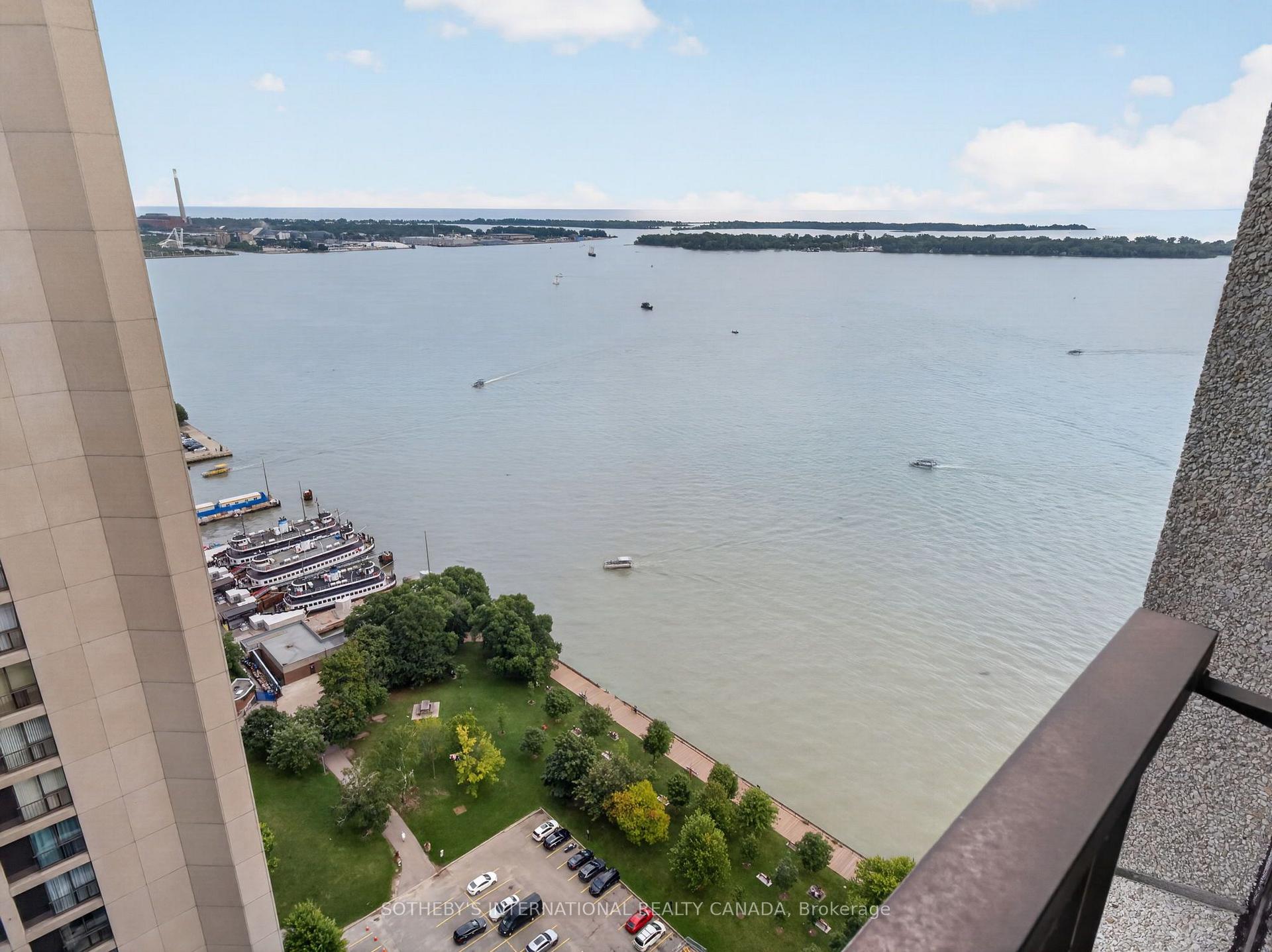 Photo 31 of Unit 3503, 65 Harbour Square, Toronto, Waterfront Communities — HOMEH
