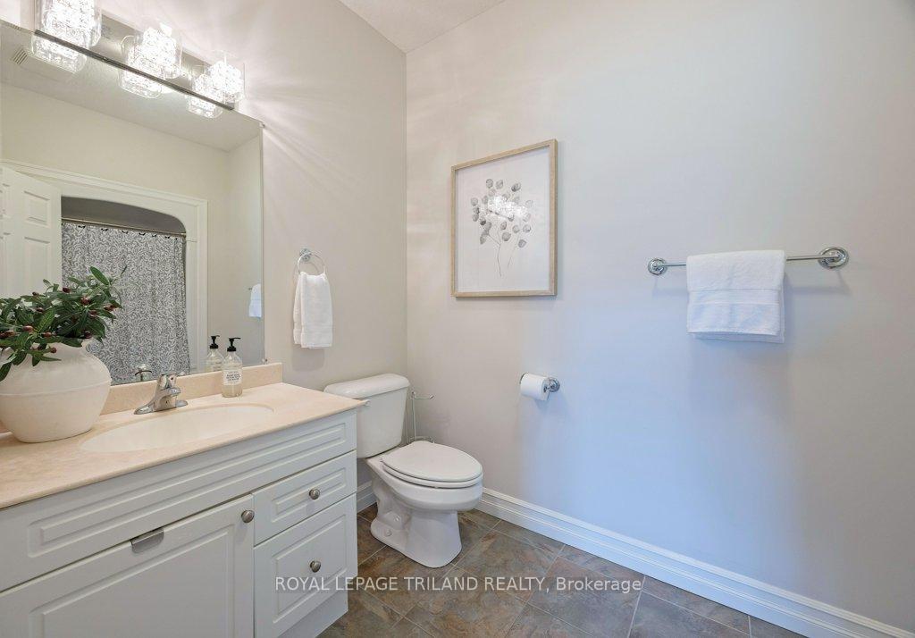 Photo 26 of Unit 67, 70 Tanoak Drive, London, North E — HOMEH