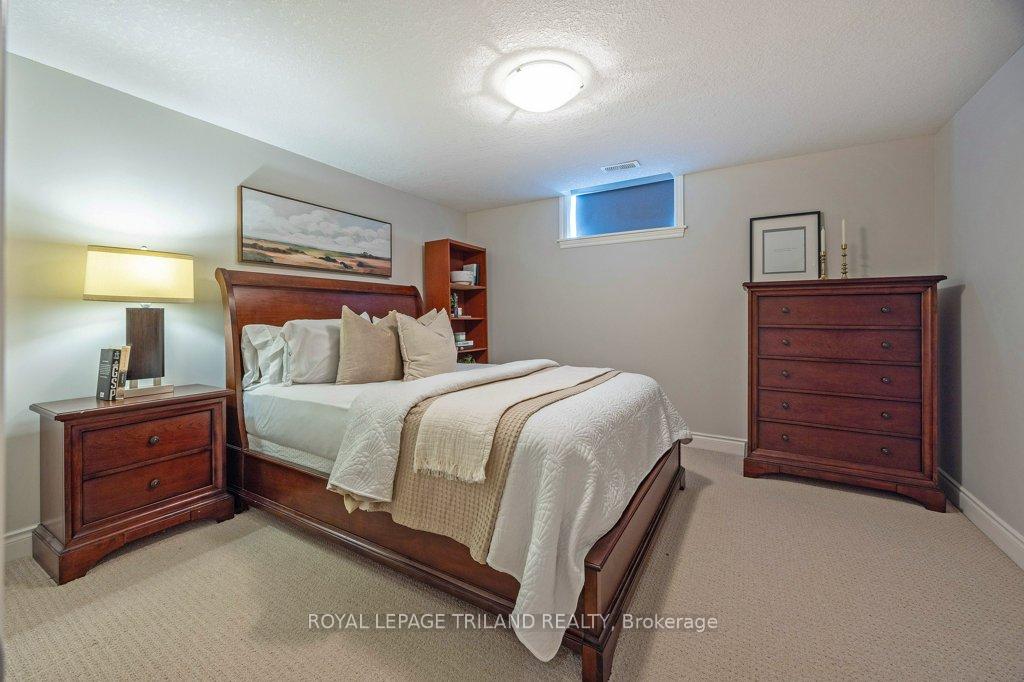 Photo 34 of Unit 67, 70 Tanoak Drive, London, North E — HOMEH