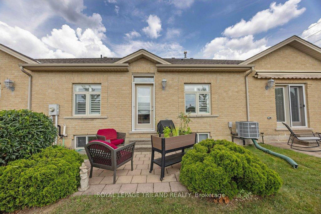 Photo 39 of Unit 67, 70 Tanoak Drive, London, North E — HOMEH