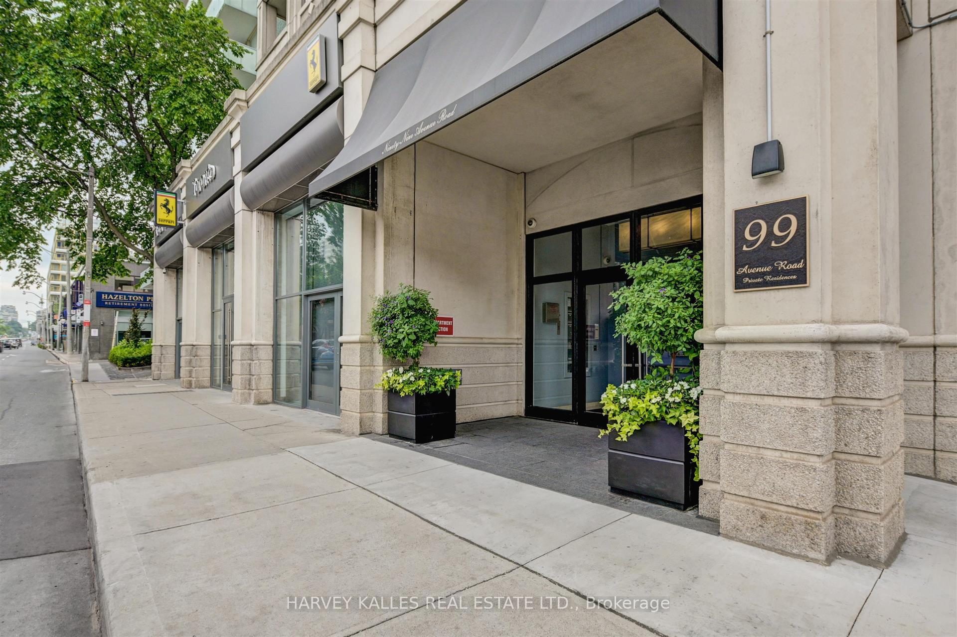 Photo 3 of Unit 708, 99 Avenue Road, Toronto, The Annex — HOMEH