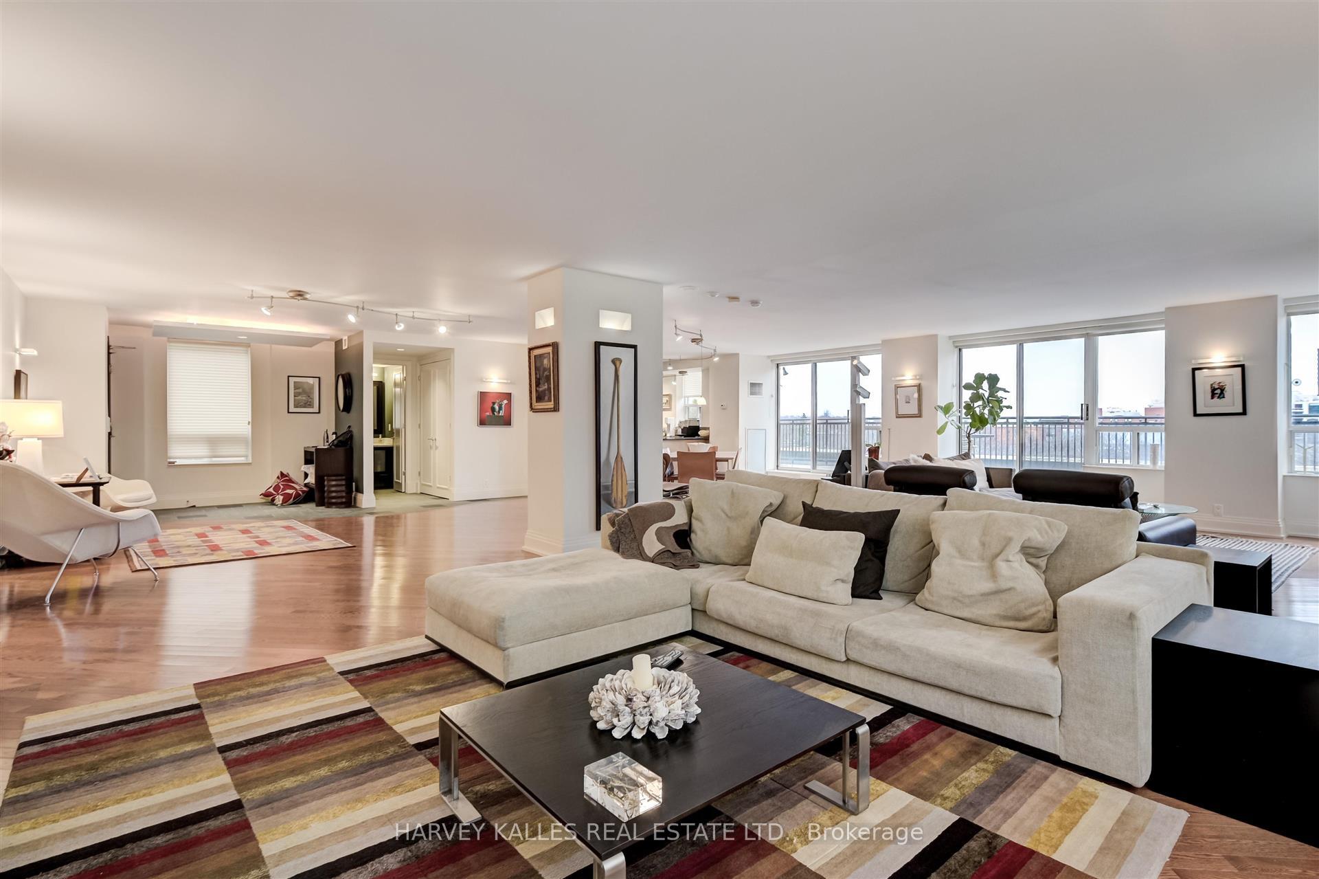 Photo 11 of Unit 708, 99 Avenue Road, Toronto, The Annex — HOMEH