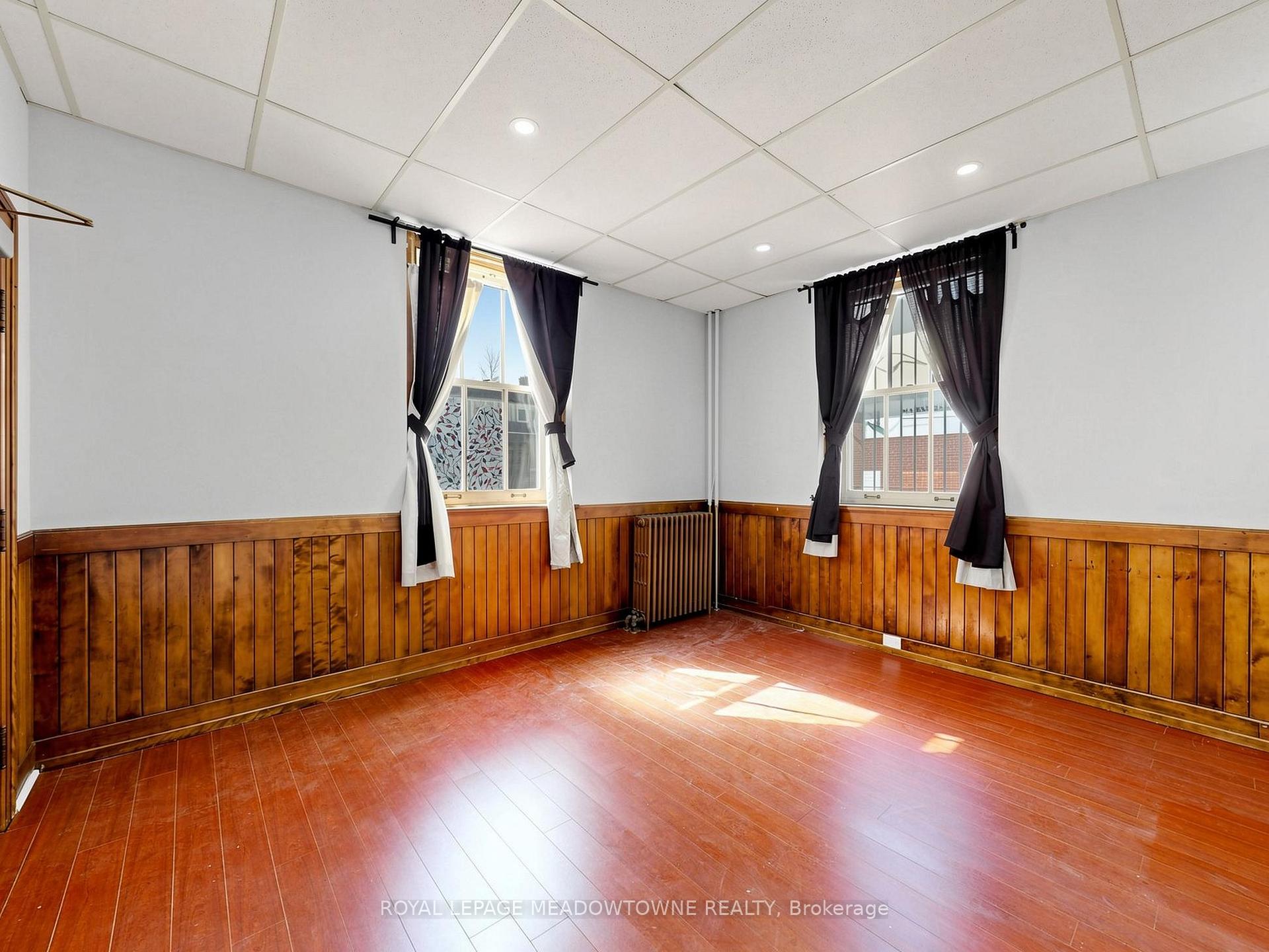 Photo 3 of Unit 7, 70 Mill Street, Halton Hills, Georgetown — HOMEH