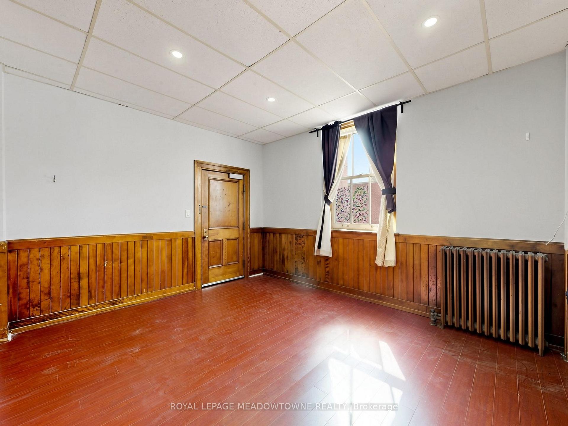 Photo 8 of Unit 7, 70 Mill Street, Halton Hills, Georgetown — HOMEH
