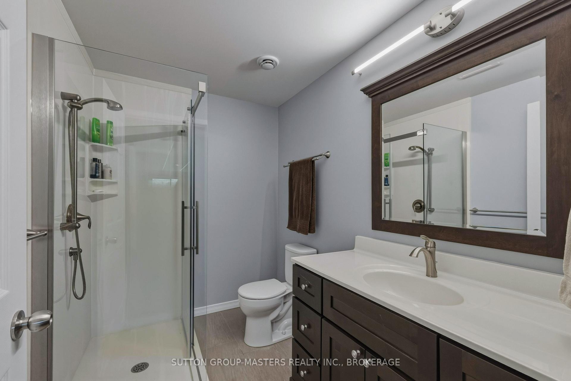Photo 24 of 139 Country Woods Drive, Frontenac, Frontenac South — HOMEH