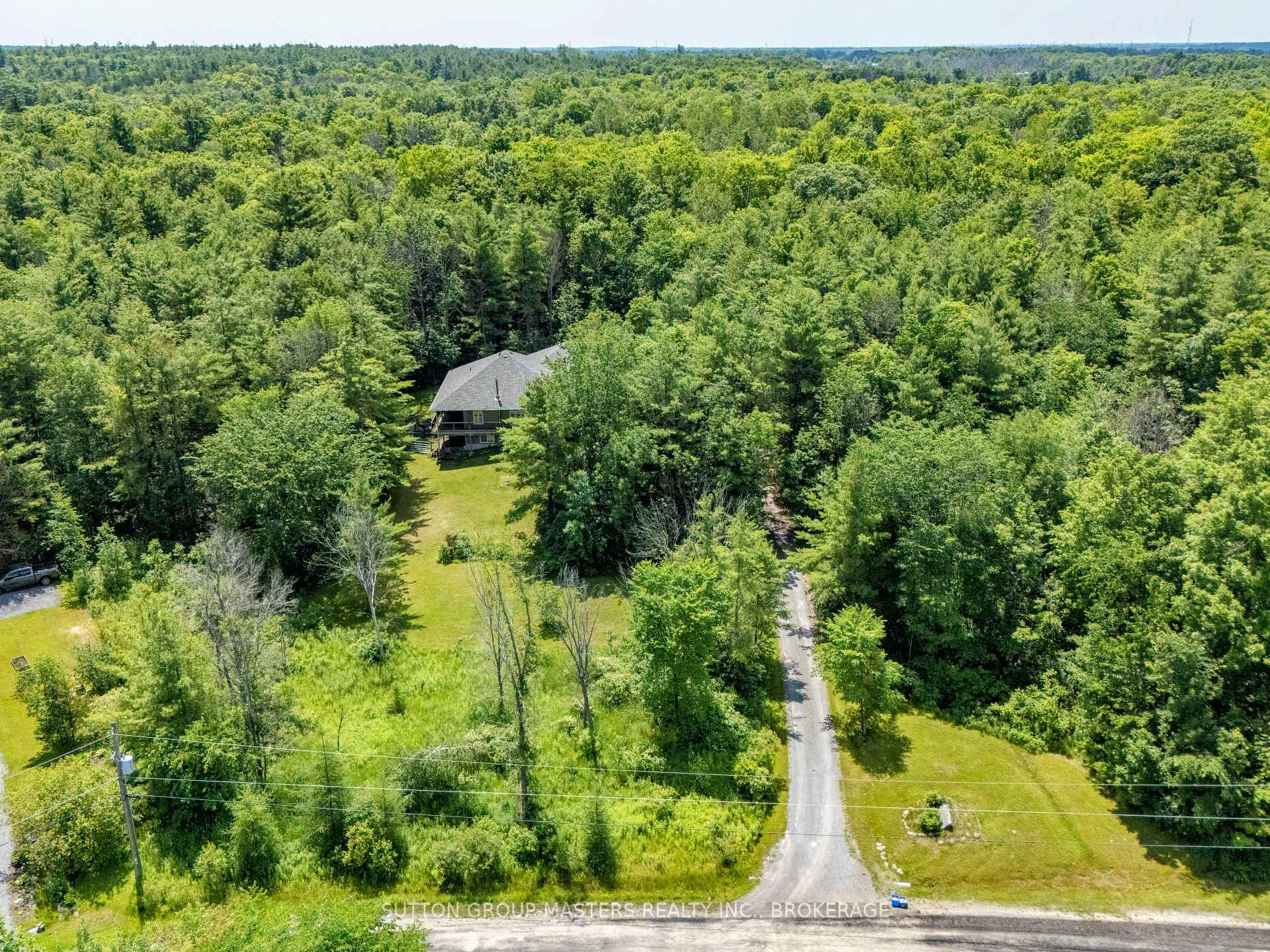 Photo 45 of 139 Country Woods Drive, Frontenac, Frontenac South — HOMEH