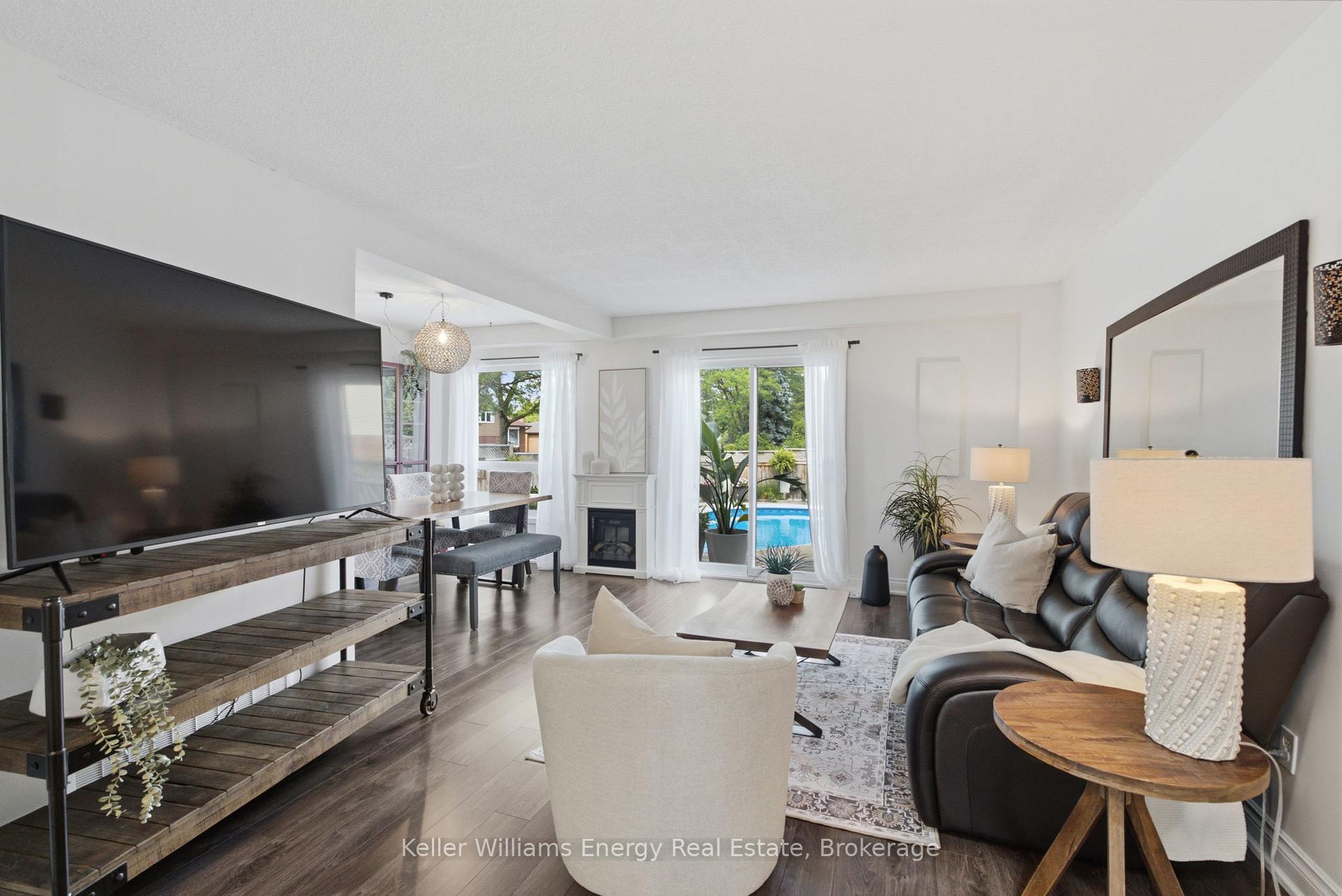 Photo 6 of 25 Habitant Crescent, Whitby, Lynde Creek — HOMEH