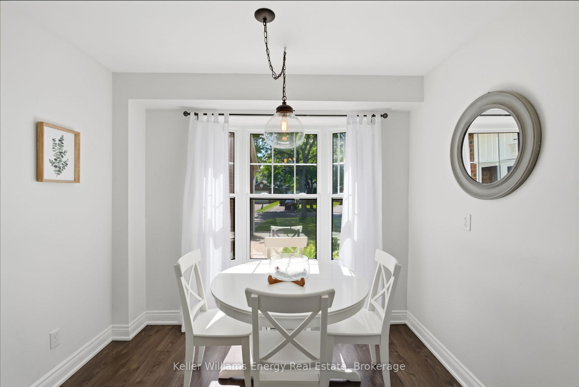 Photo 17 of 25 Habitant Crescent, Whitby, Lynde Creek — HOMEH