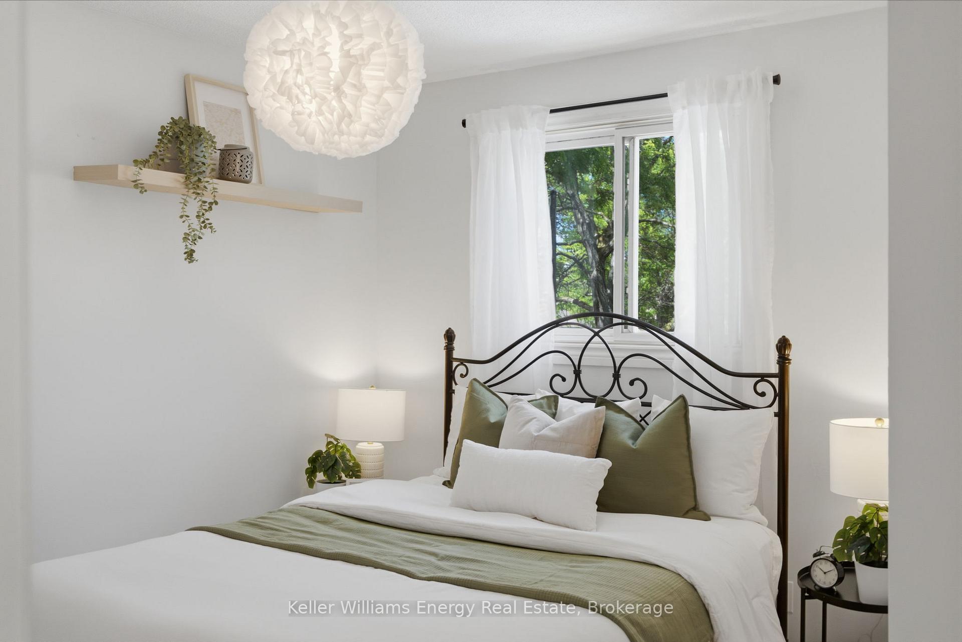 Photo 23 of 25 Habitant Crescent, Whitby, Lynde Creek — HOMEH