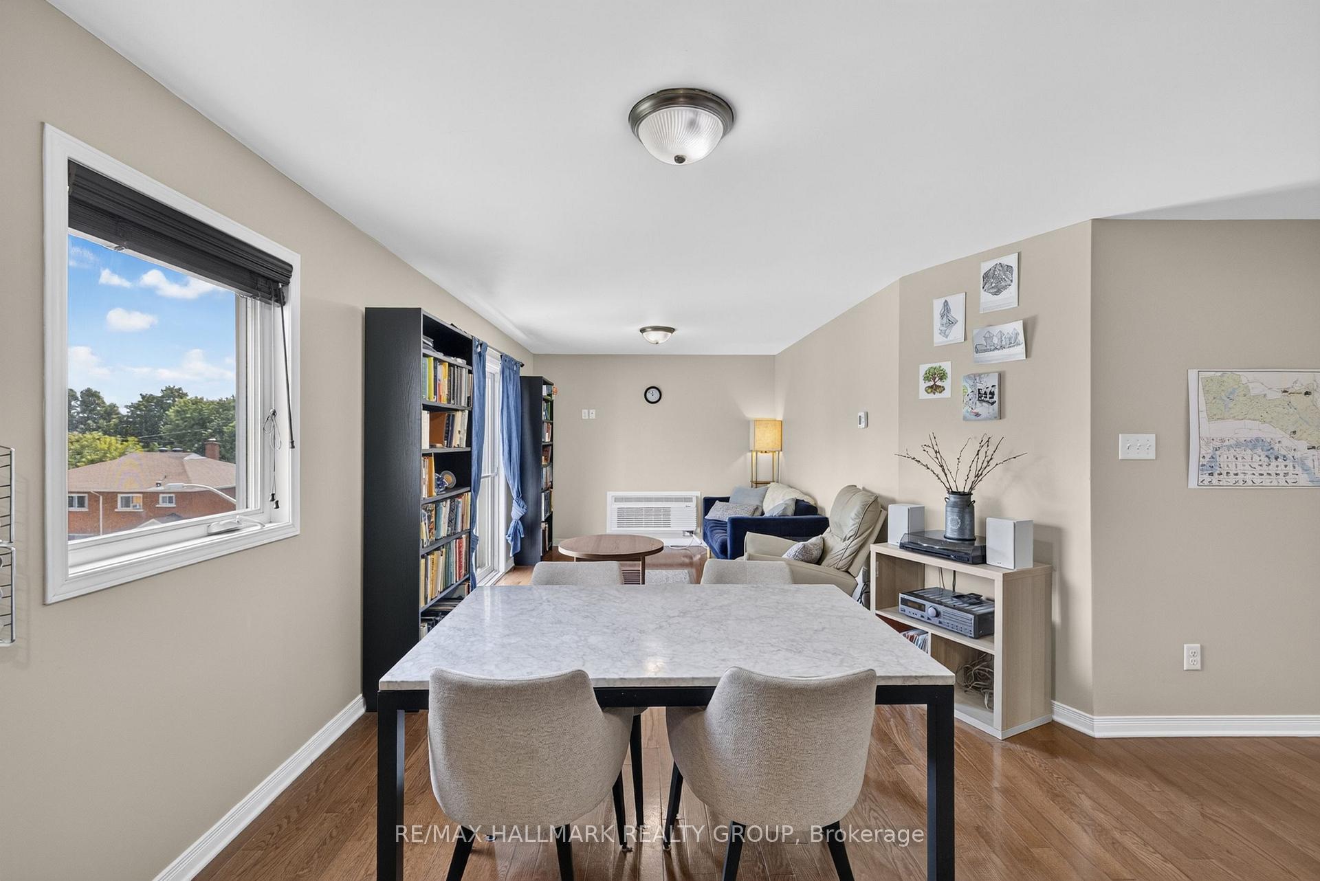 Photo 16 of Unit 401, 646 Cummings Avenue, Ottawa, Castle Heights/Rideau High — HOMEH