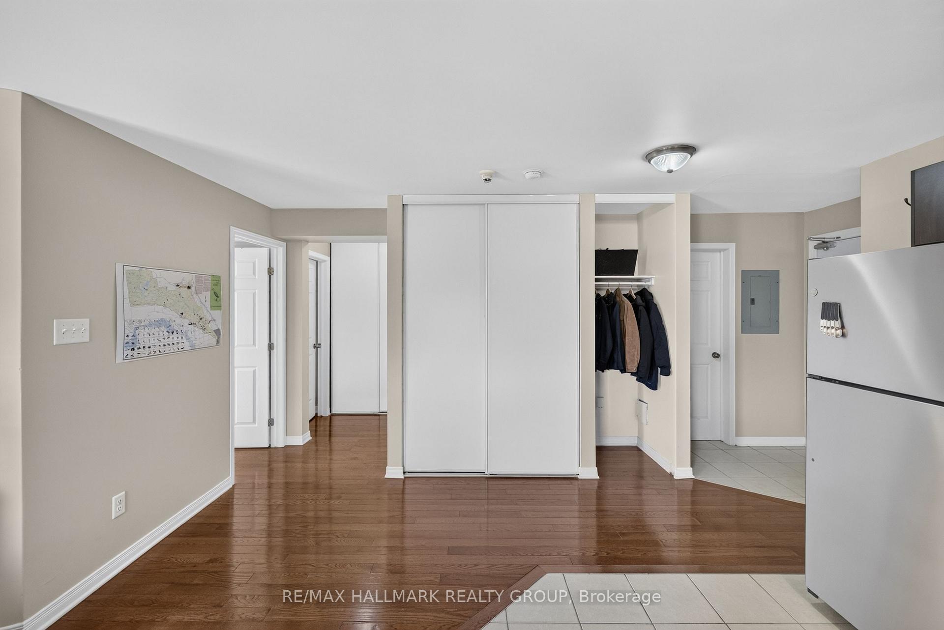 Photo 29 of Unit 401, 646 Cummings Avenue, Ottawa, Castle Heights/Rideau High — HOMEH
