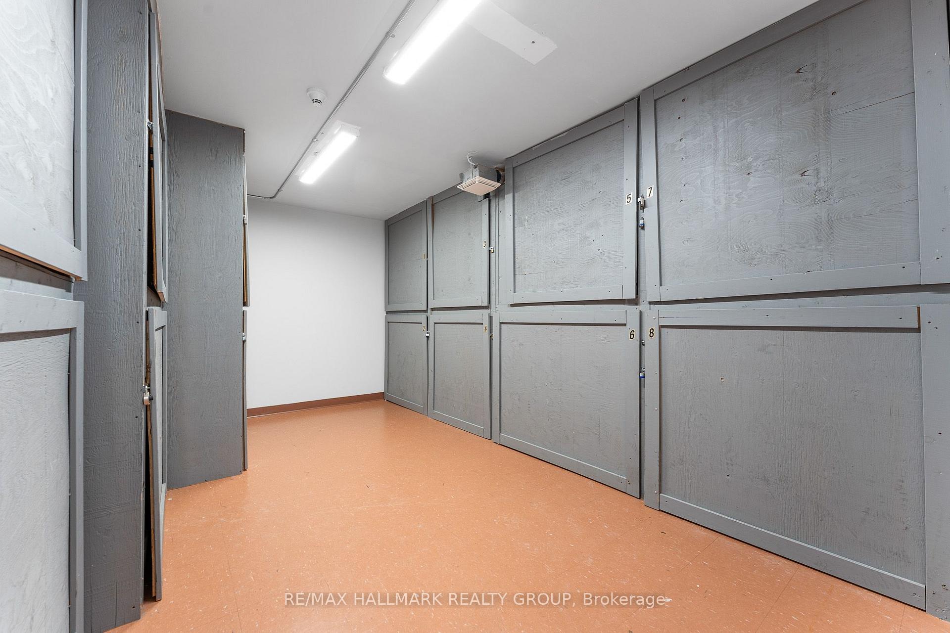 Photo 37 of Unit 401, 646 Cummings Avenue, Ottawa, Castle Heights/Rideau High — HOMEH