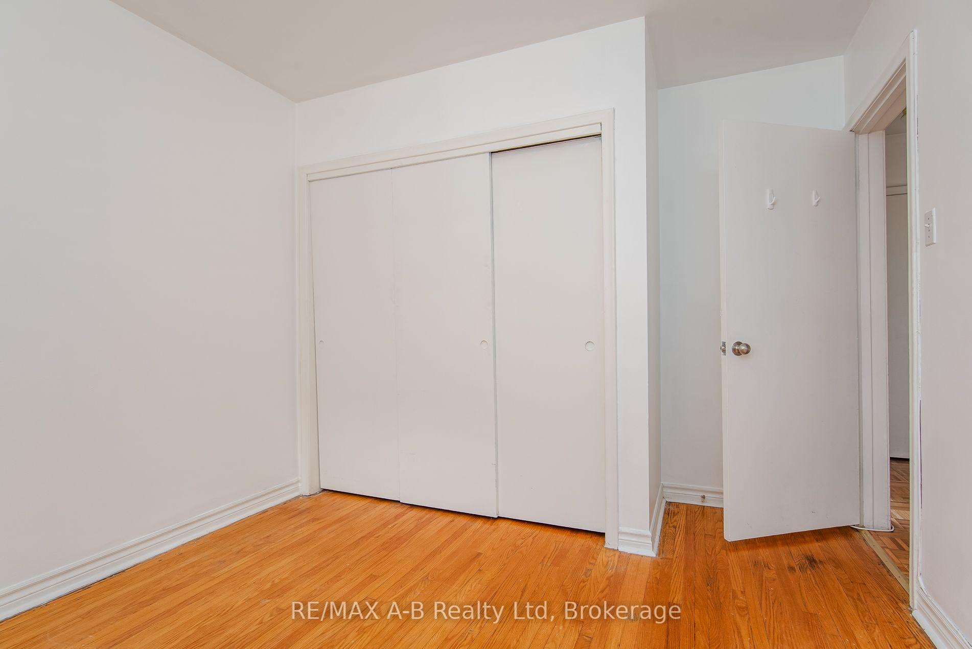 Photo 52 of 727 Frederick Street, Kitchener, Heritage Park/Rosemount — HOMEH