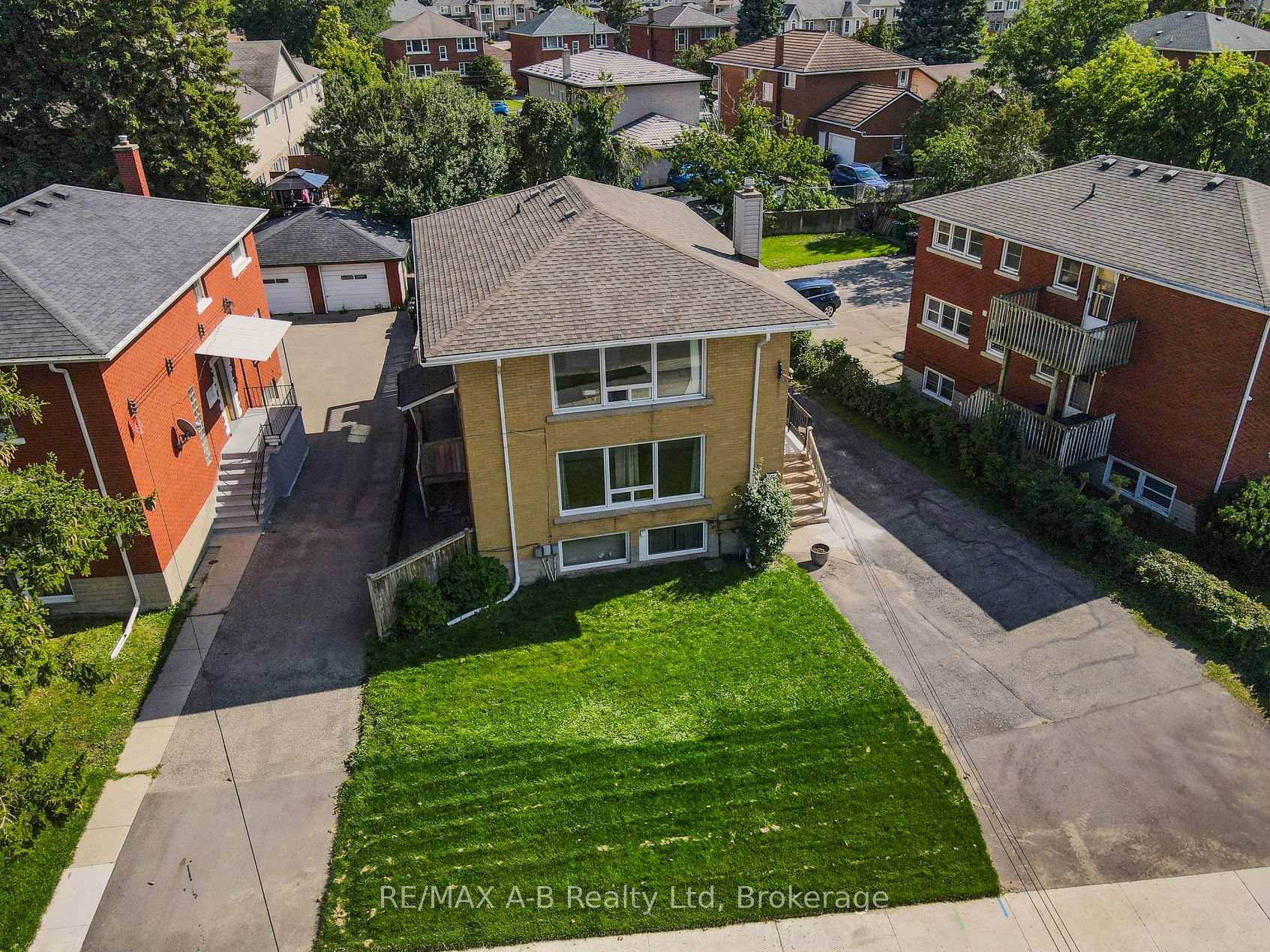 Photo 80 of 727 Frederick Street, Kitchener, Heritage Park/Rosemount — HOMEH