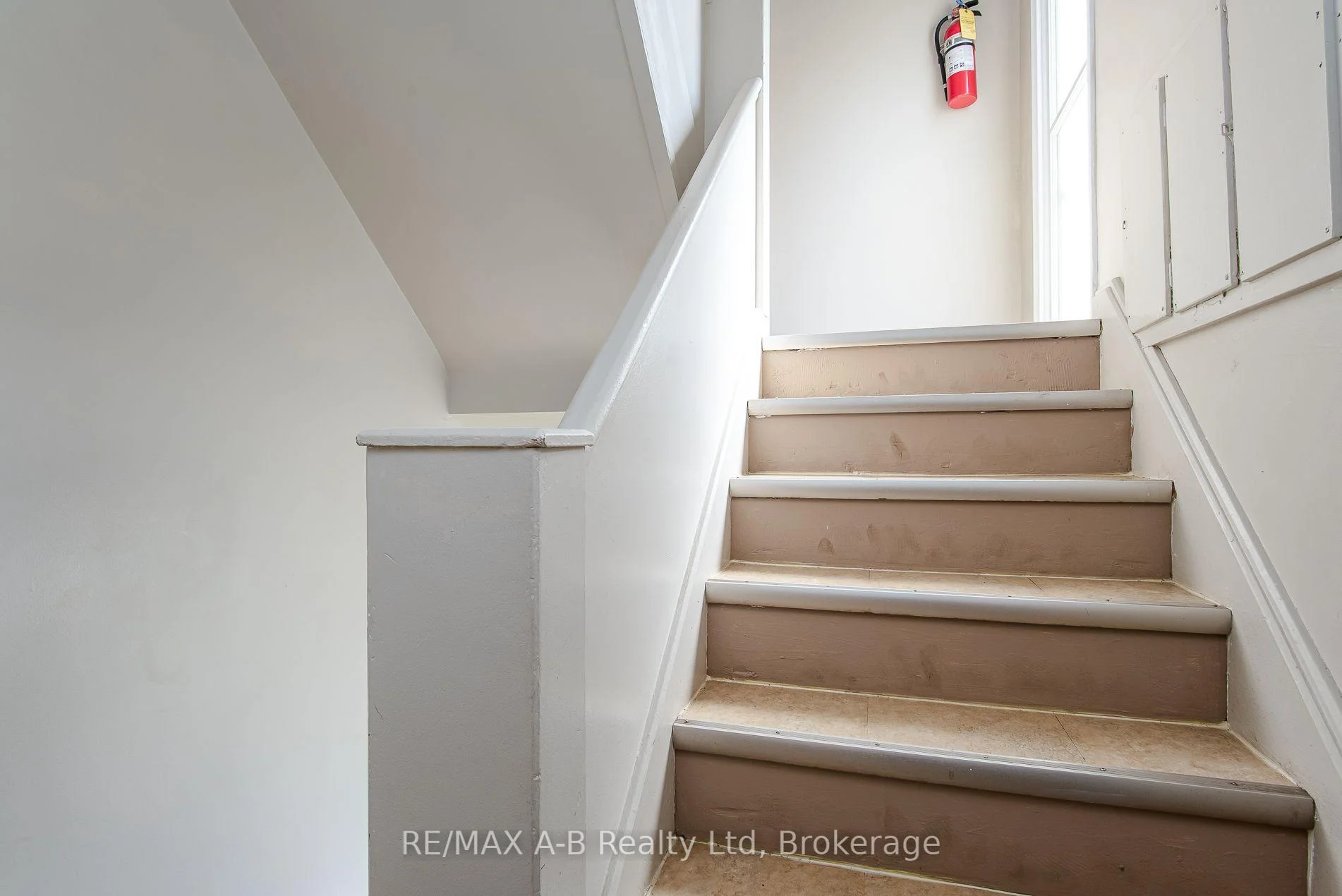 Photo 66 of 727 Frederick Street, Kitchener, Heritage Park/Rosemount — HOMEH