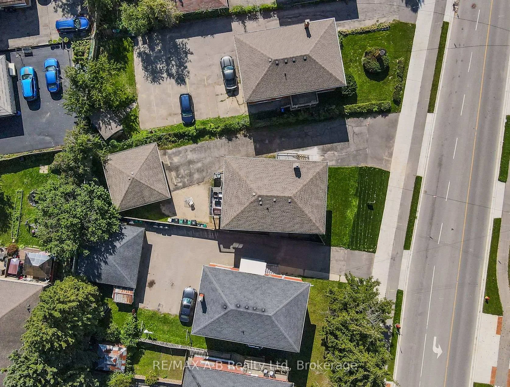 Photo 84 of 727 Frederick Street, Kitchener, Heritage Park/Rosemount — HOMEH