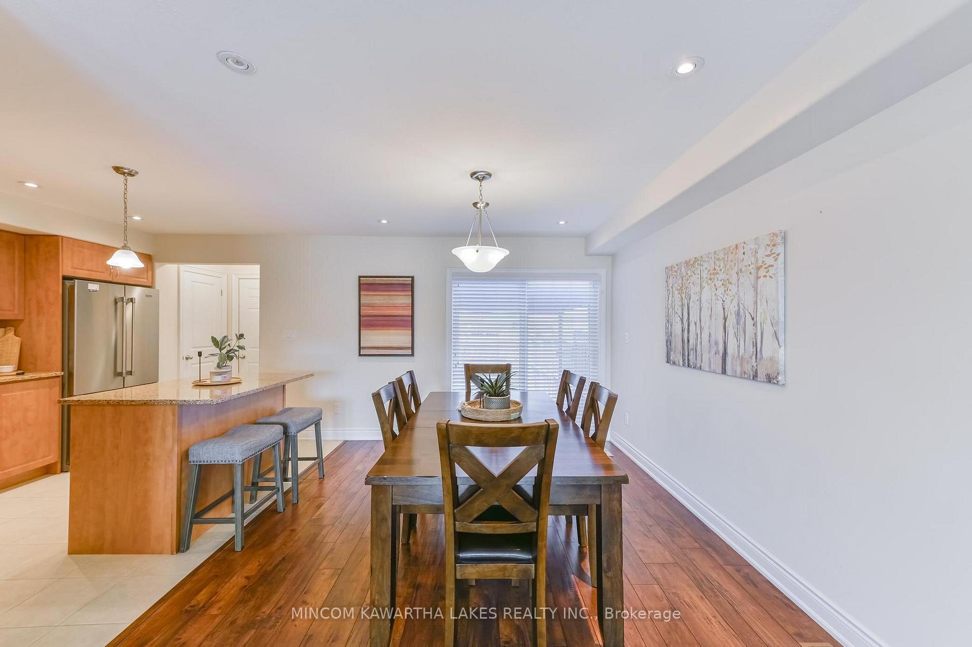 Photo 10 of 849 Broadway Boulevard, Peterborough, Northcrest Ward 5 — HOMEH