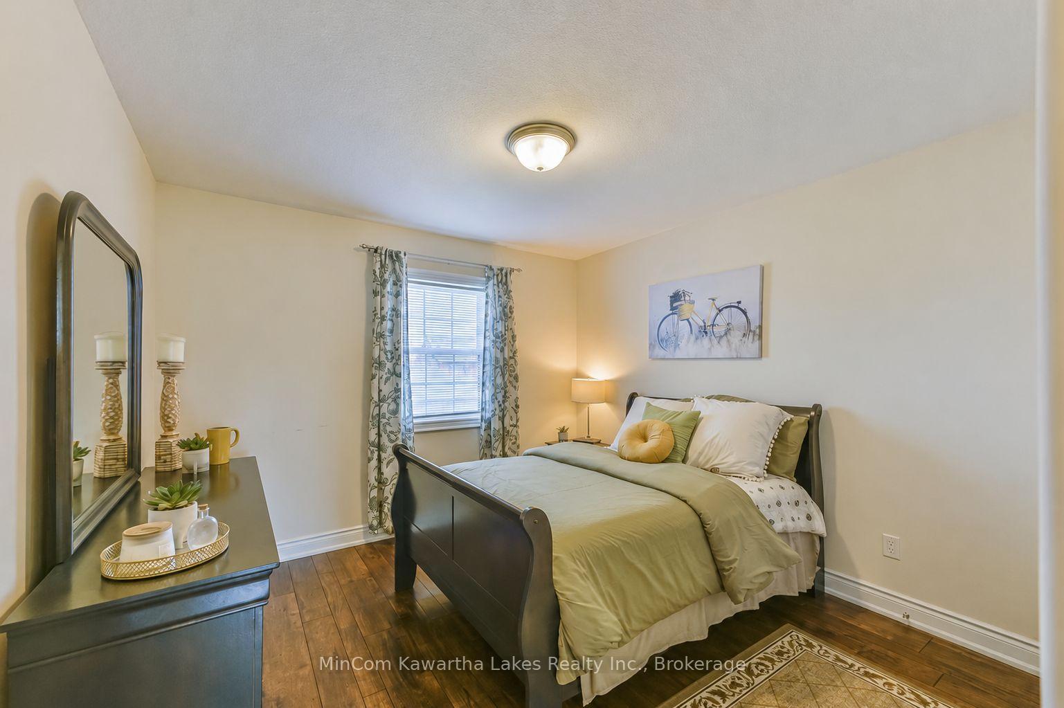 Photo 26 of 849 Broadway Boulevard, Peterborough, Northcrest Ward 5 — HOMEH