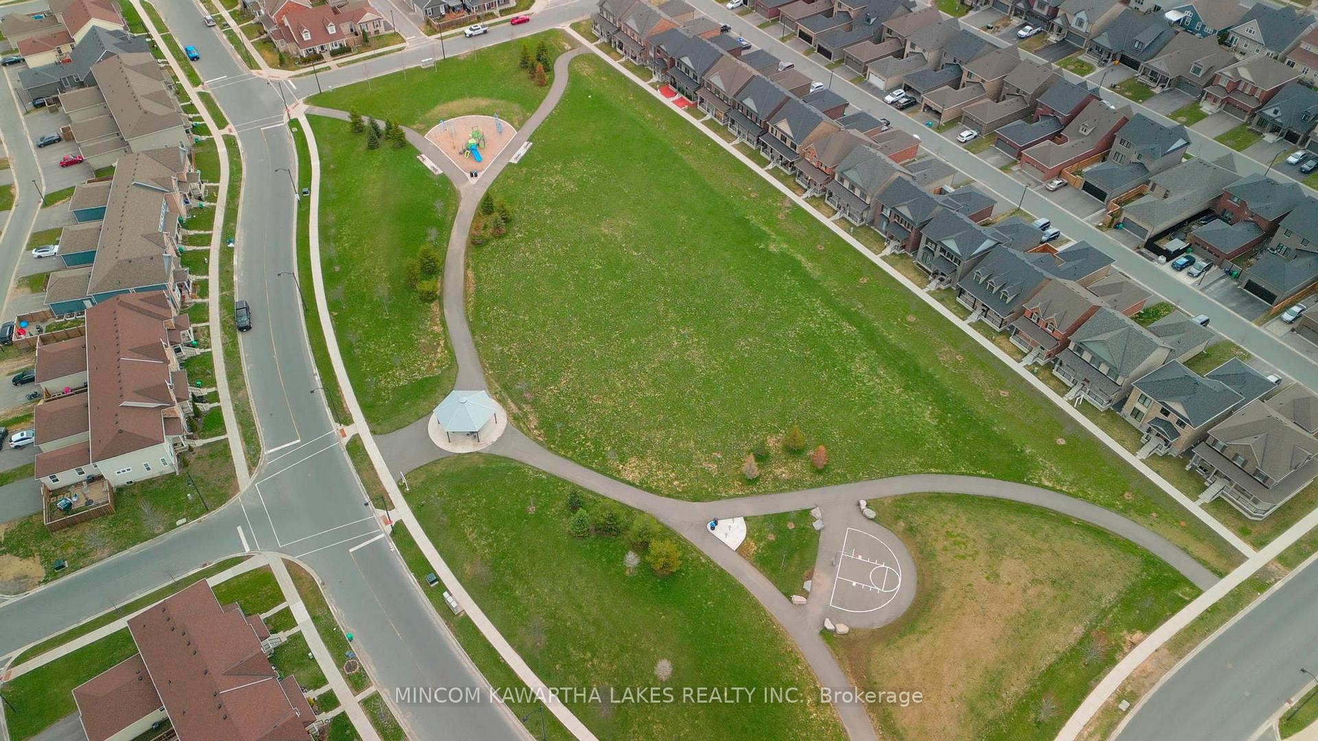 Photo 42 of 849 Broadway Boulevard, Peterborough, Northcrest Ward 5 — HOMEH