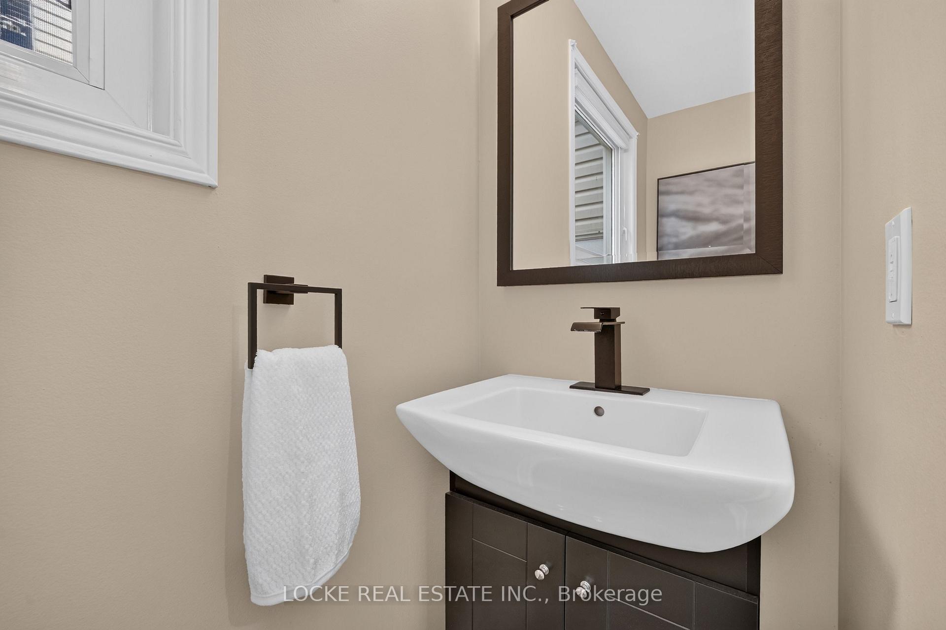 Photo 14 of 1503 Kamouraska Circle, Ottawa, Chateauneuf — HOMEH
