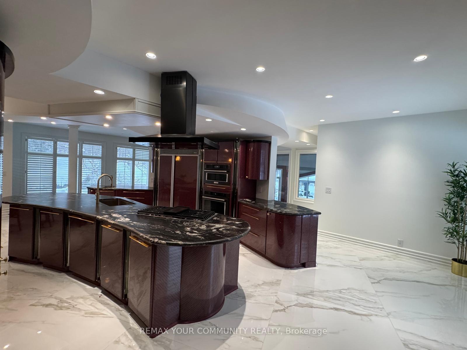 Photo 17 of 76 Silver Fox Place, Vaughan, Rural Vaughan — HOMEH