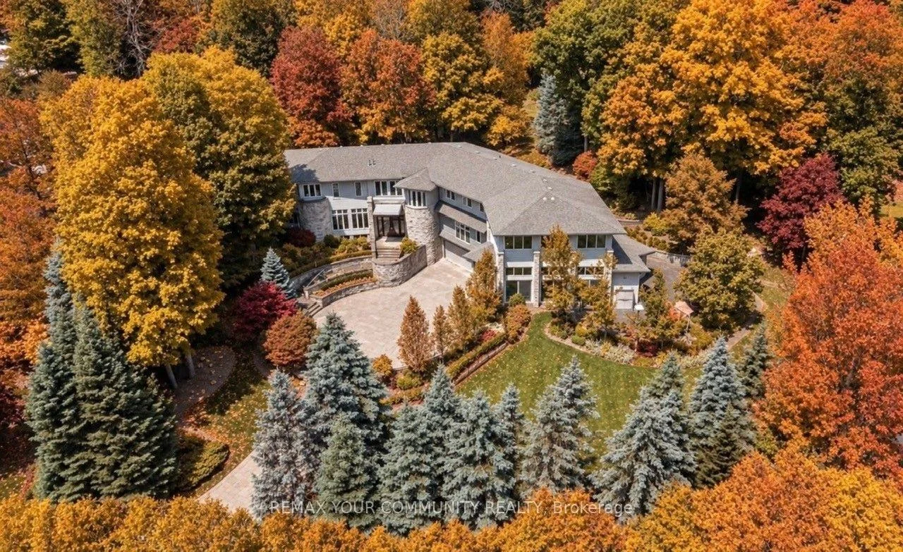 Photo 4 of 76 Silver Fox Place, Vaughan, Rural Vaughan — HOMEH