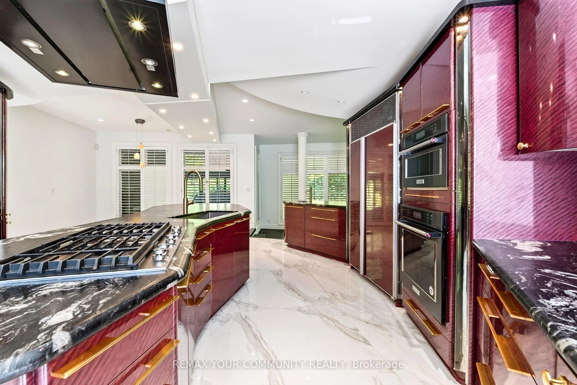 Photo 12 of 76 Silver Fox Place, Vaughan, Rural Vaughan — HOMEH
