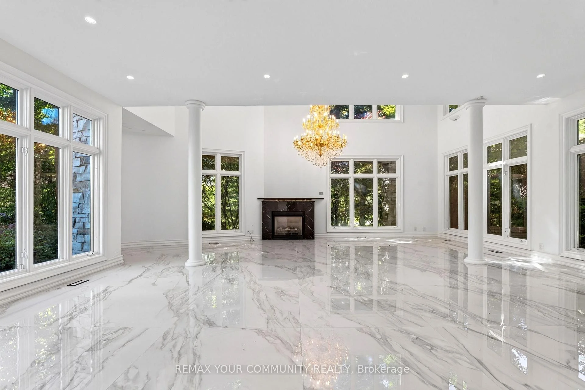 Photo 26 of 76 Silver Fox Place, Vaughan, Rural Vaughan — HOMEH