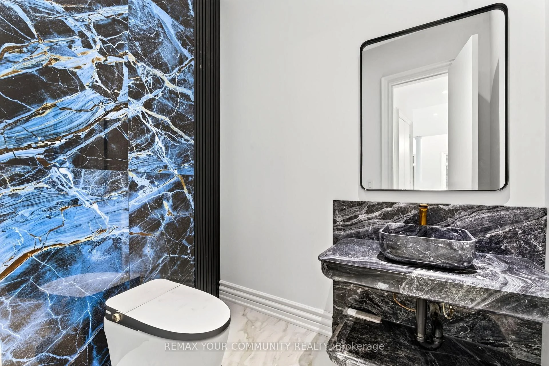 Photo 30 of 76 Silver Fox Place, Vaughan, Rural Vaughan — HOMEH