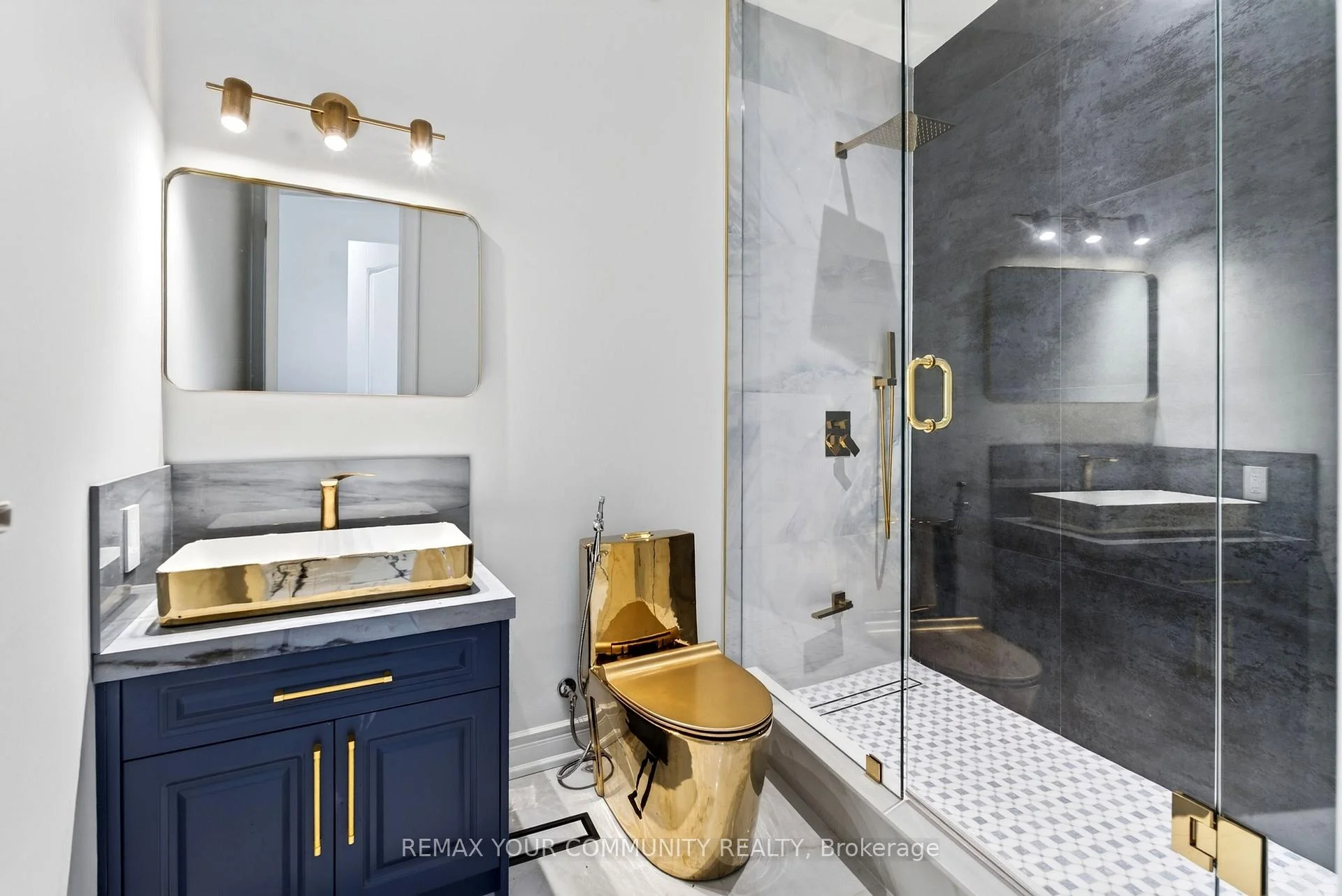 Photo 55 of 76 Silver Fox Place, Vaughan, Rural Vaughan — HOMEH