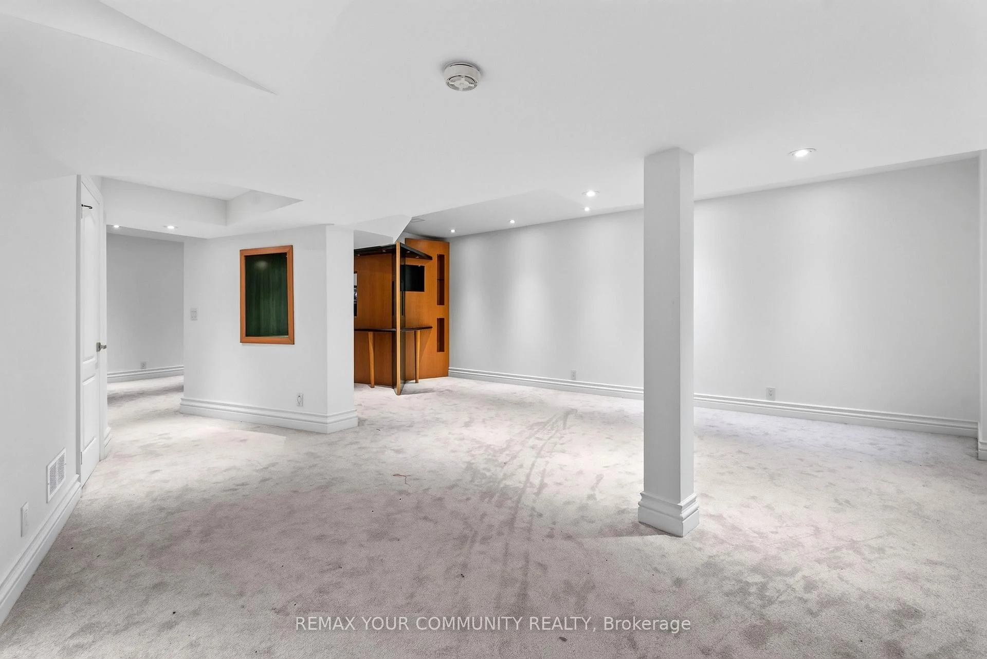 Photo 62 of 76 Silver Fox Place, Vaughan, Rural Vaughan — HOMEH