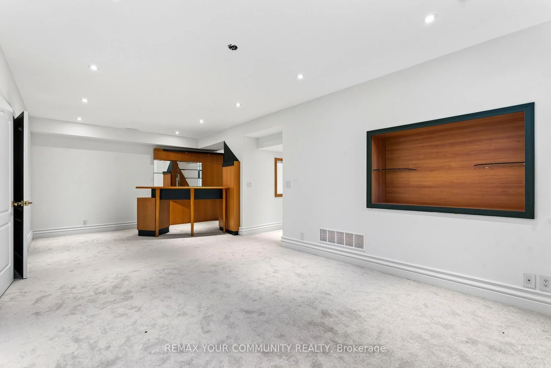 Photo 63 of 76 Silver Fox Place, Vaughan, Rural Vaughan — HOMEH
