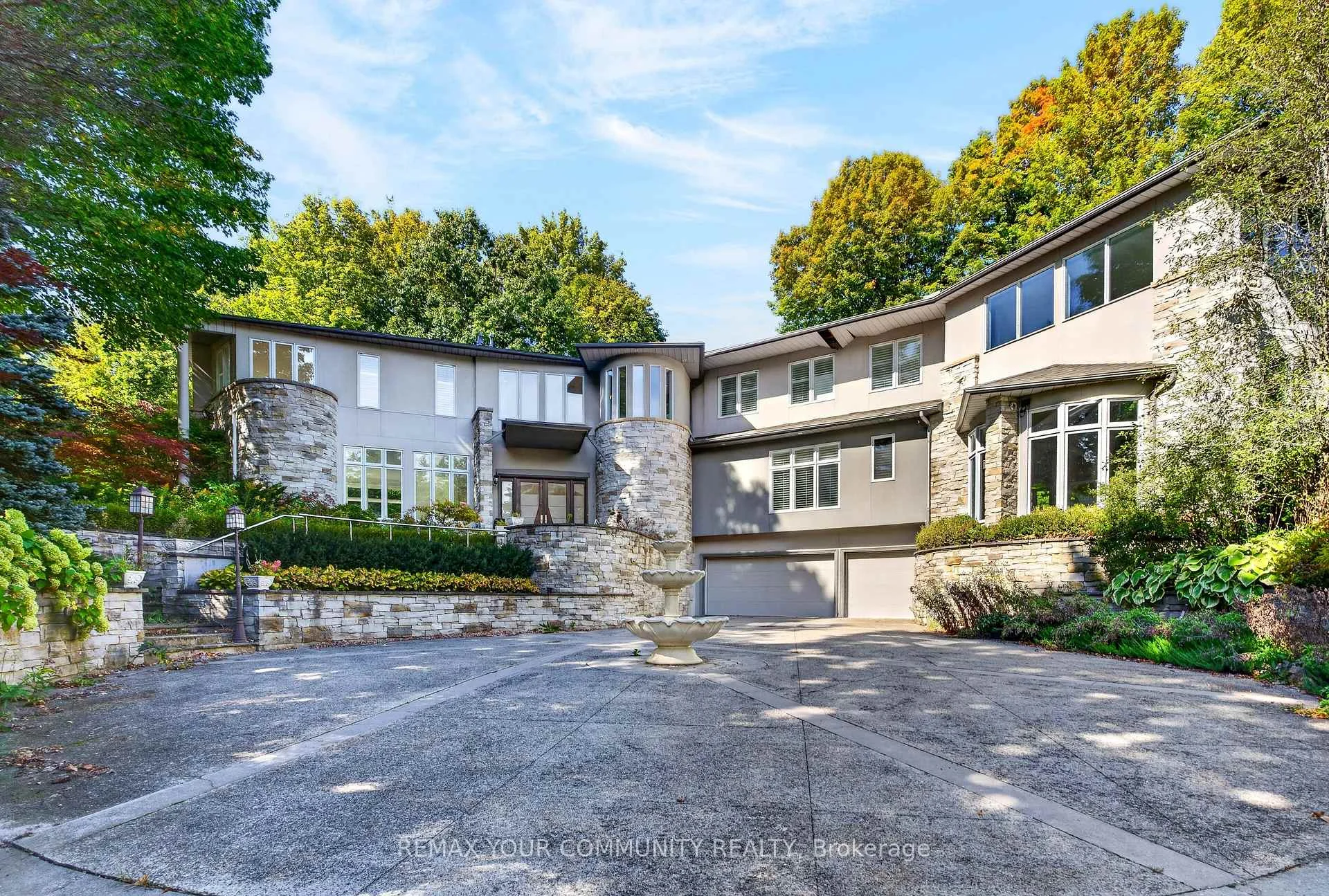 Photo 71 of 76 Silver Fox Place, Vaughan, Rural Vaughan — HOMEH