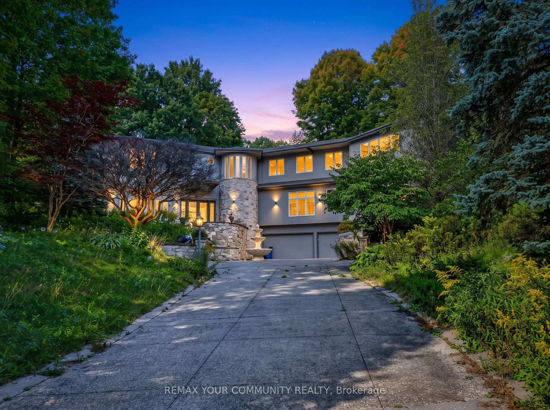 Photo 75 of 76 Silver Fox Place, Vaughan, Rural Vaughan — HOMEH