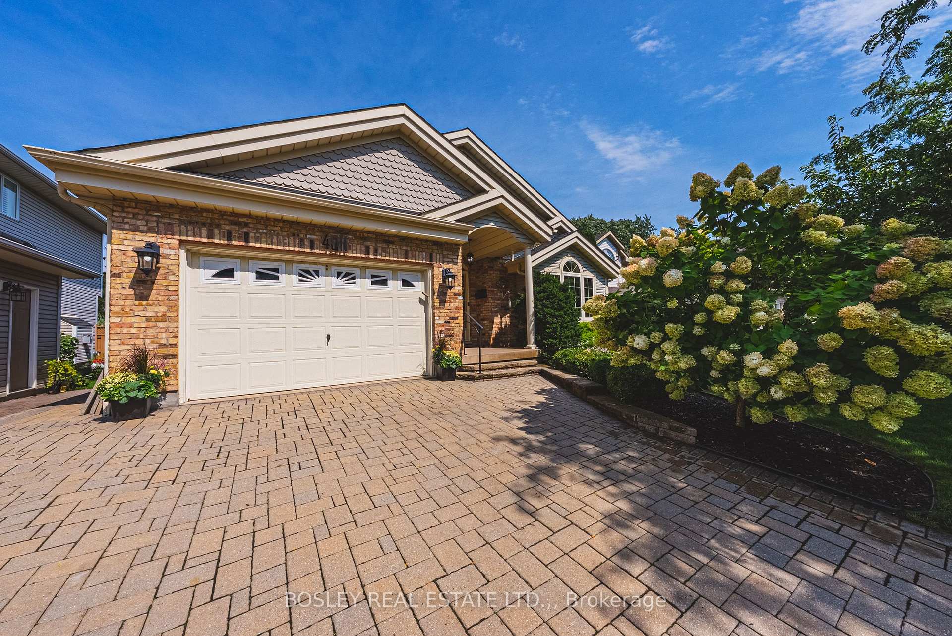 Photo 5 of 4011 Azalea Crescent, Lincoln, Lincoln-Jordan/Vineland — HOMEH