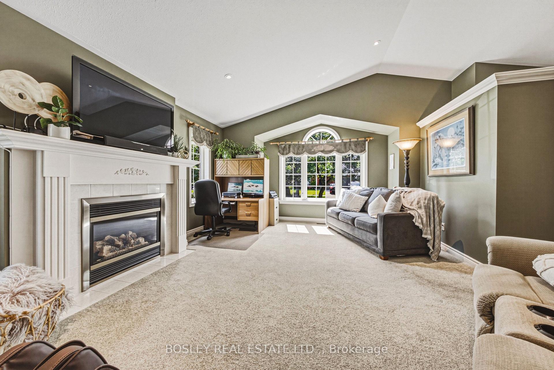 Photo 8 of 4011 Azalea Crescent, Lincoln, Lincoln-Jordan/Vineland — HOMEH