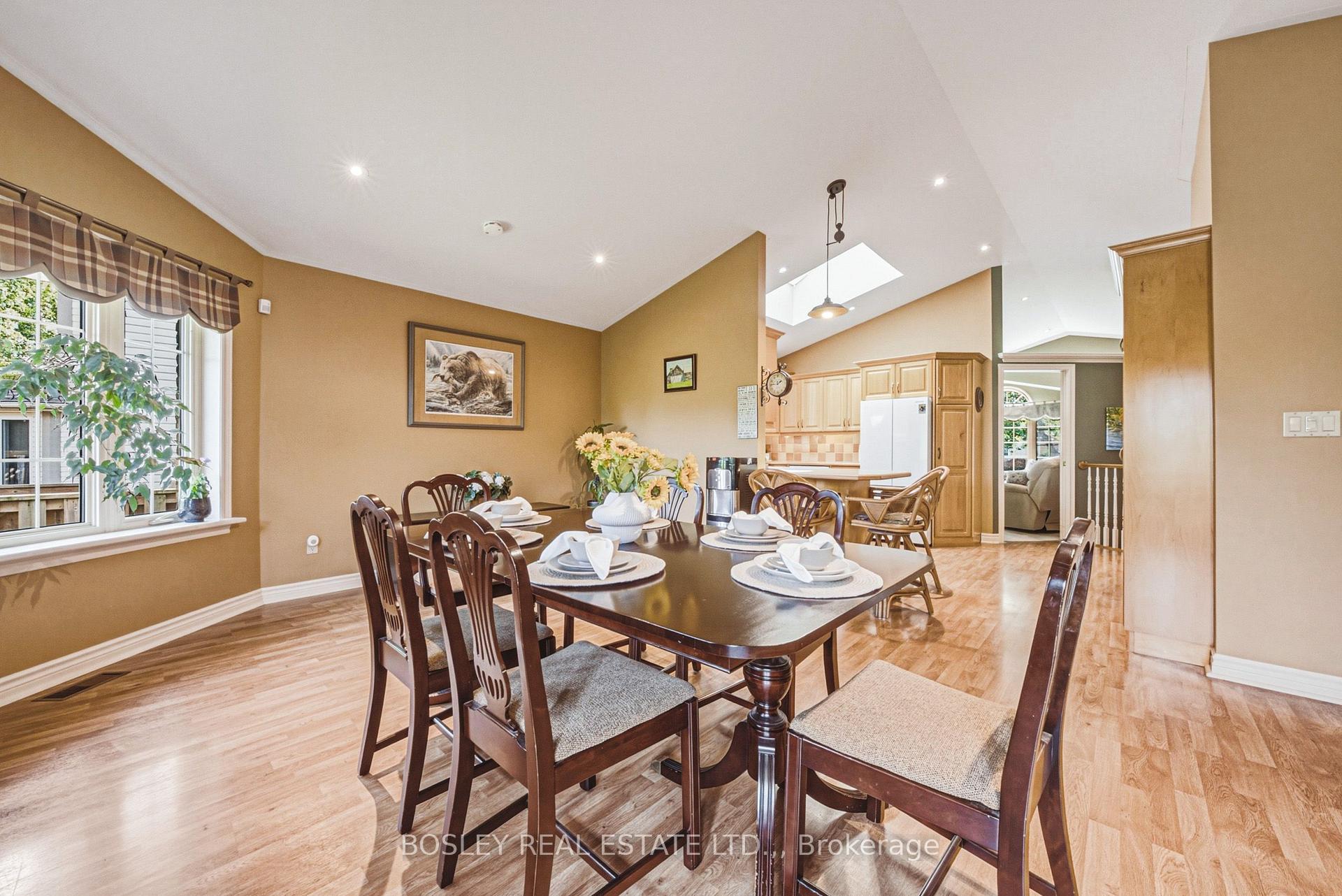 Photo 12 of 4011 Azalea Crescent, Lincoln, Lincoln-Jordan/Vineland — HOMEH