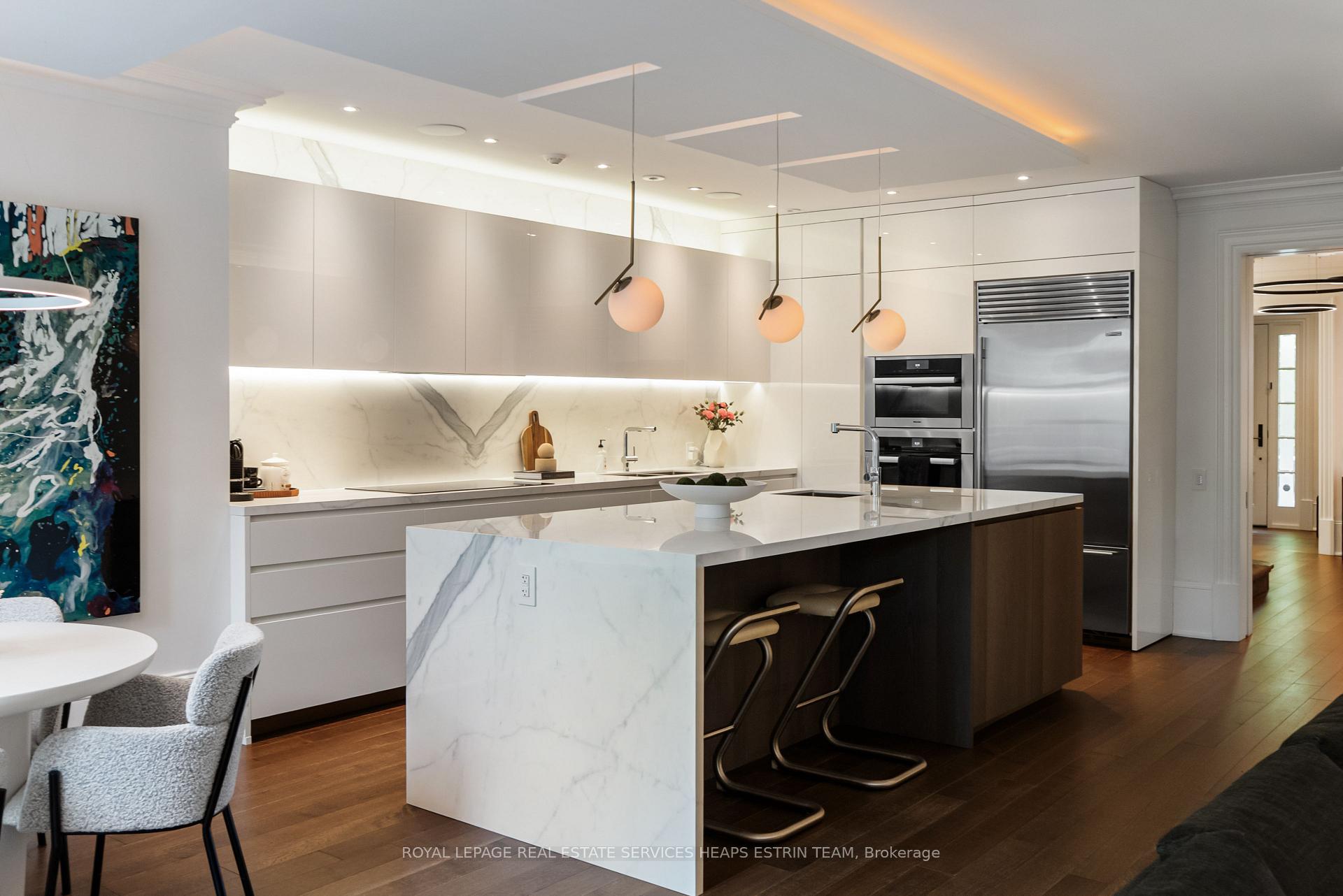 Photo 11 of 150 Douglas Drive, Toronto, Rosedale-Moore Park — HOMEH