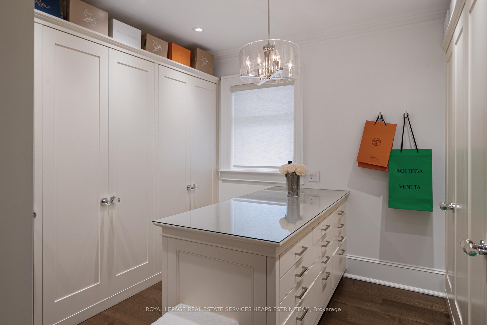 Photo 20 of 150 Douglas Drive, Toronto, Rosedale-Moore Park — HOMEH