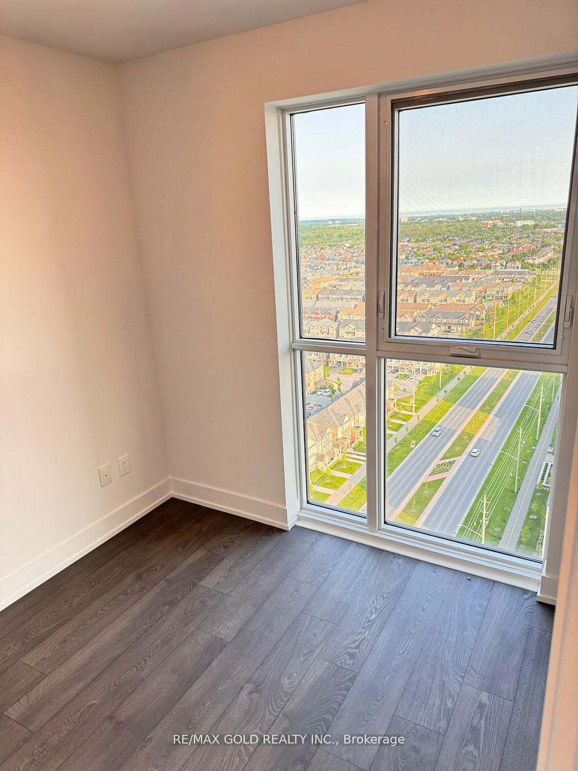 Photo 5 of Unit 2316, 2550 Simcoe Street N, Oshawa, Windfields — HOMEH