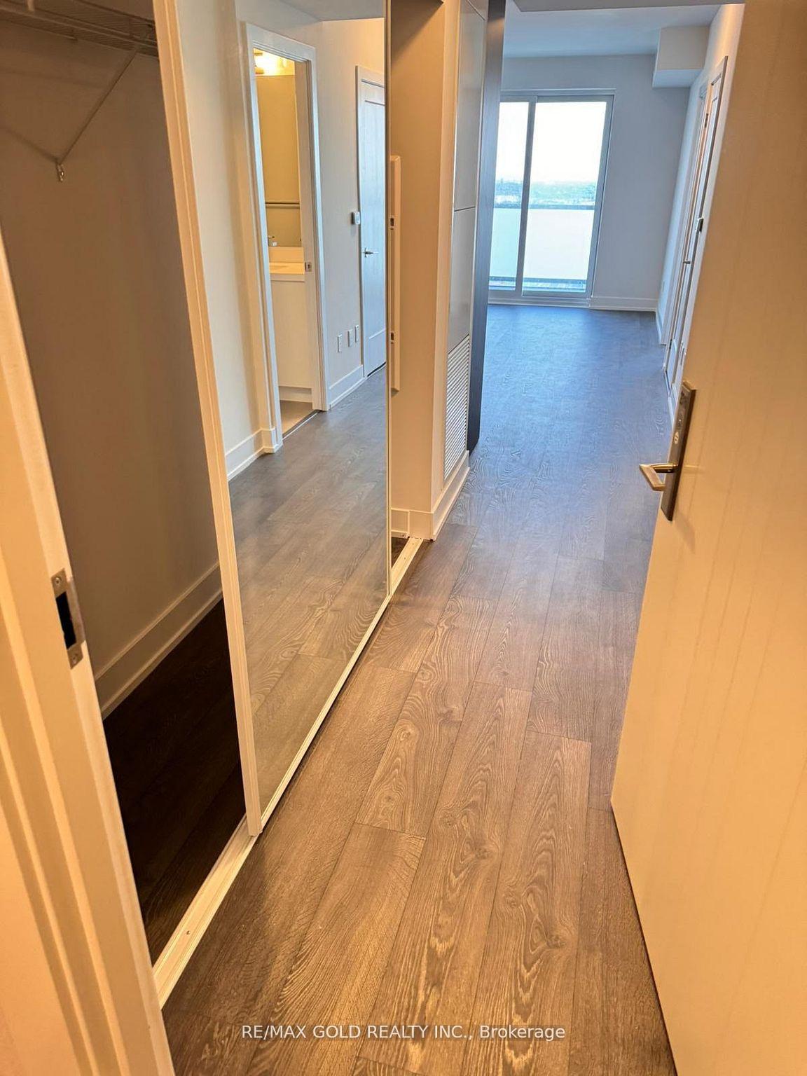 Photo 8 of Unit 2316, 2550 Simcoe Street N, Oshawa, Windfields — HOMEH